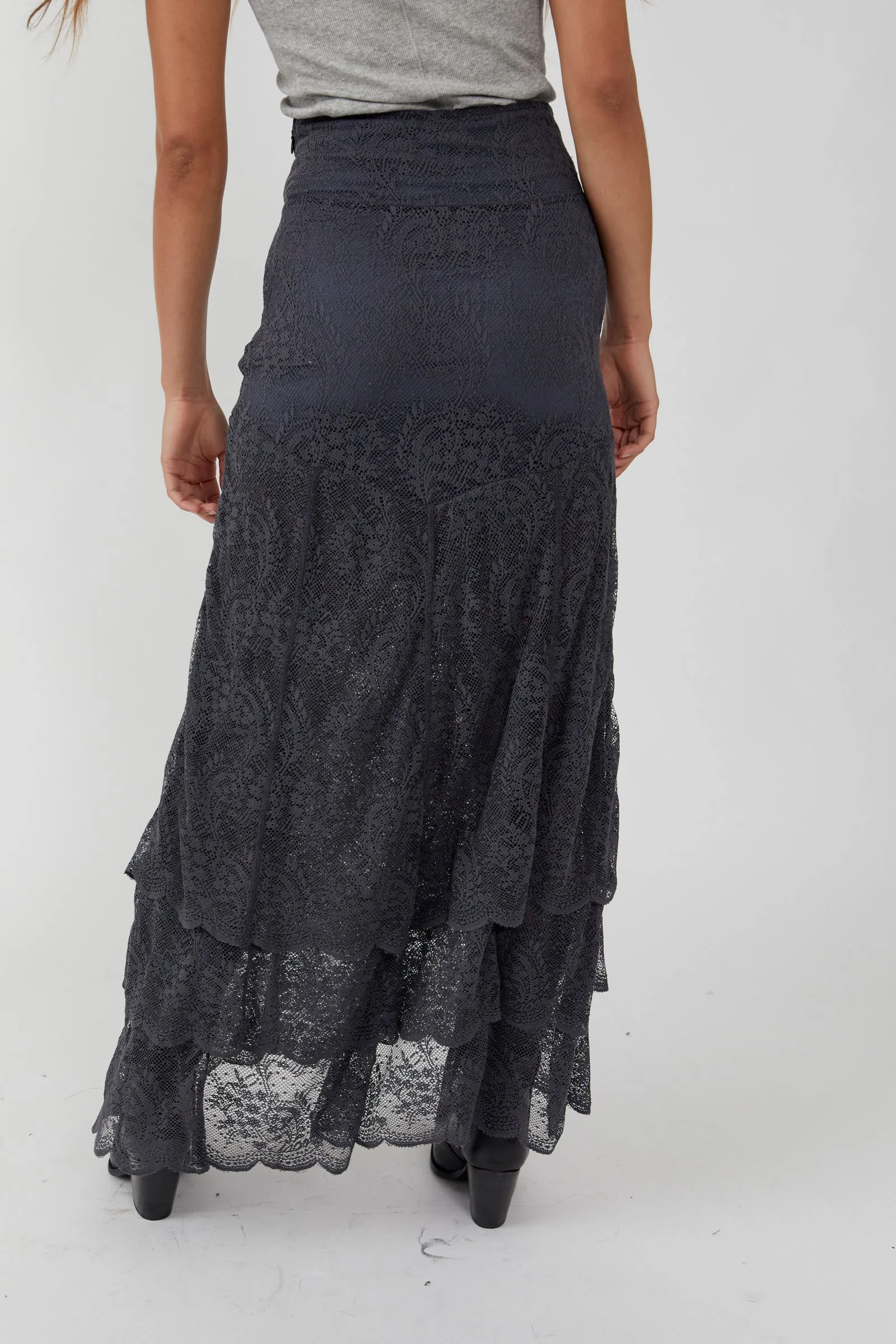 Barnyard Tiered Lace Maxi Skirt