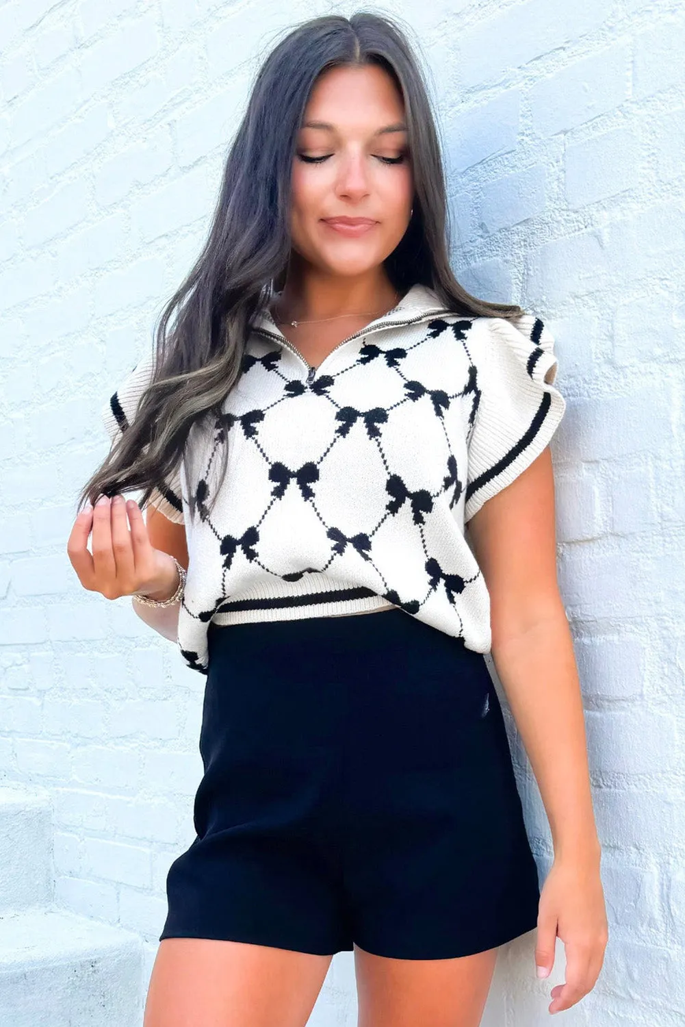 Black Preppy Bow Print Zip Collar Sweater Tee