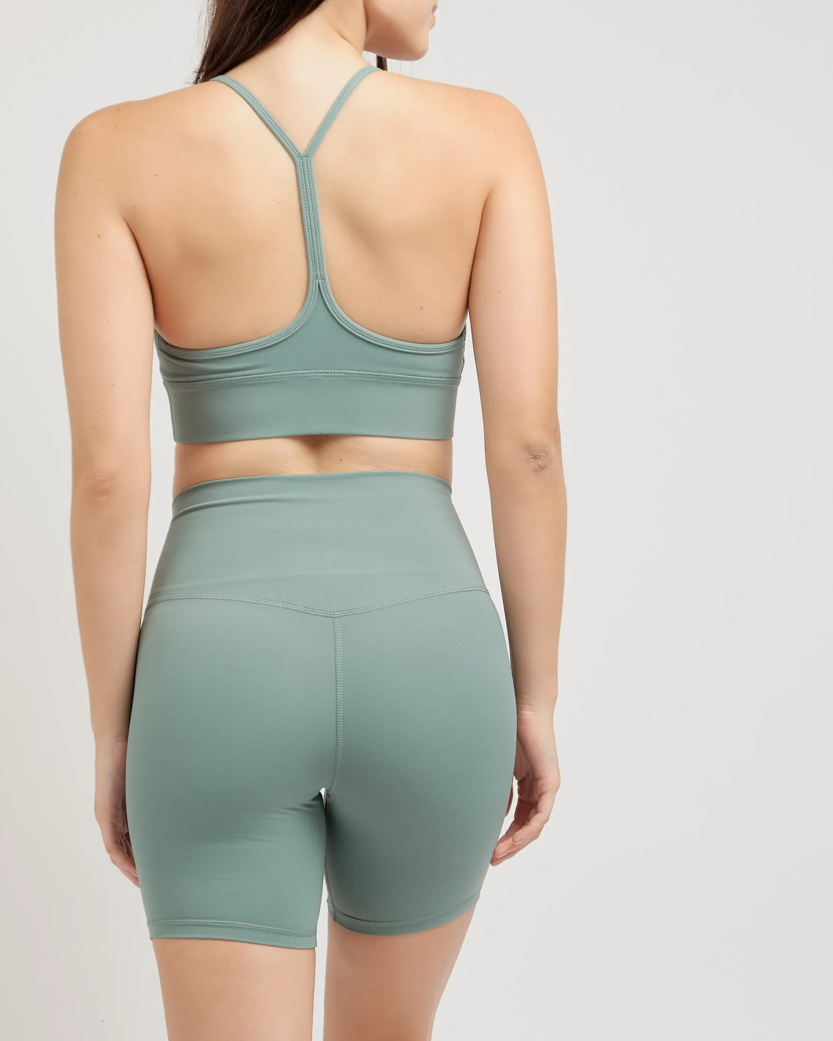 Easy Sprint 6” *Seamless Shorts in Spruce Green