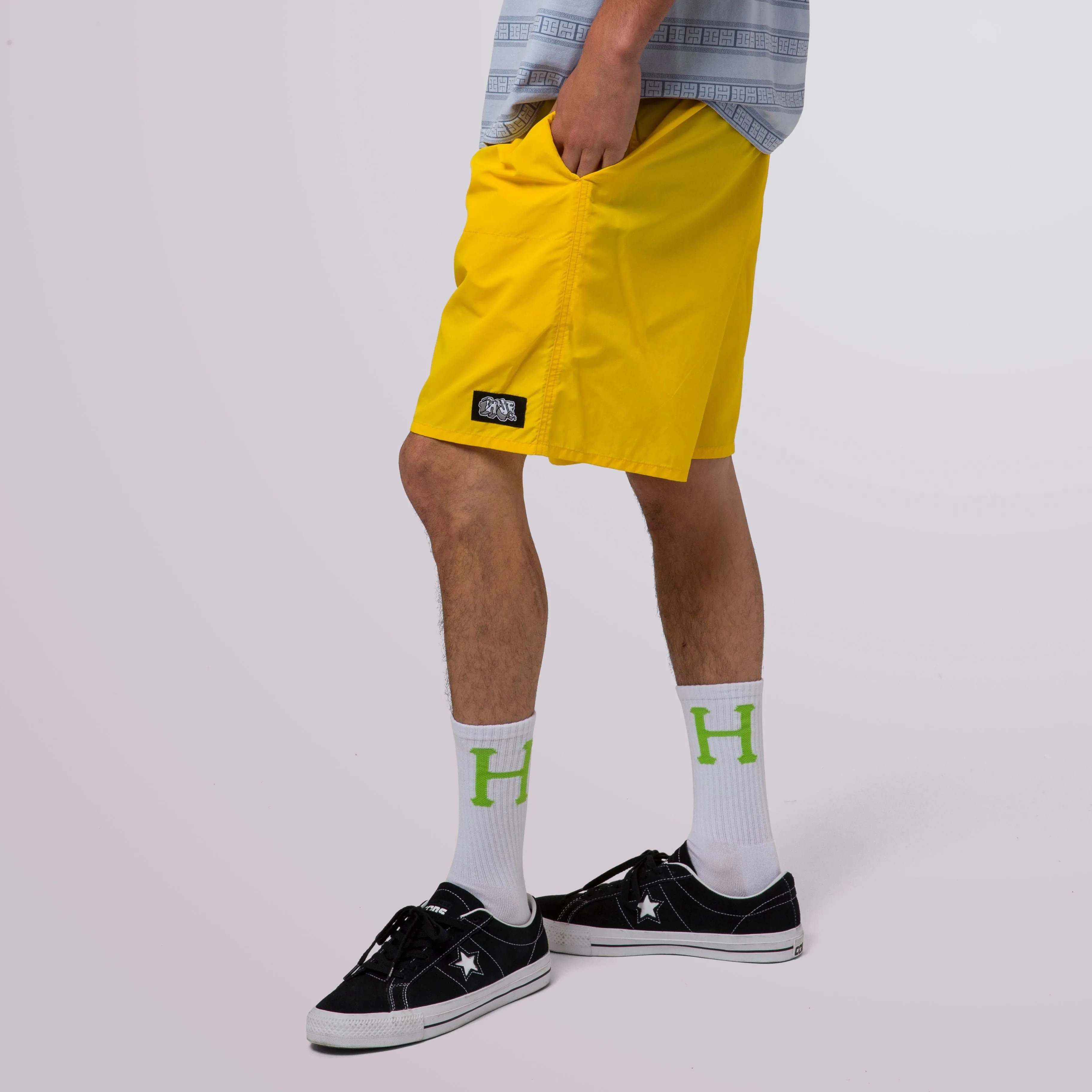 HUFQUAKE DWR EASY SHORT - LEMON YELLOW