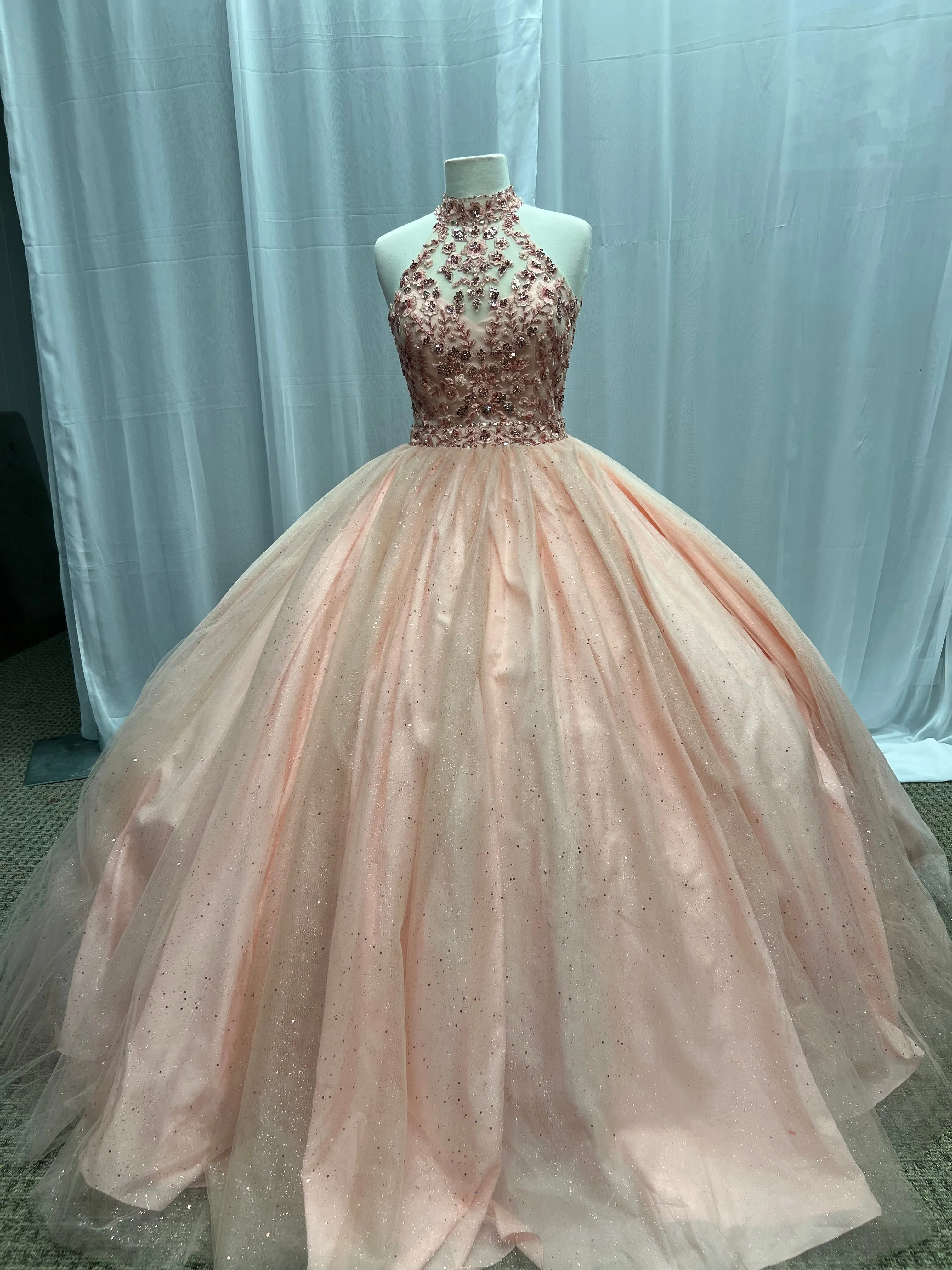 PEACHY CHIC SIZE 8