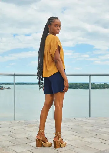 River Shorts in Blue Linen